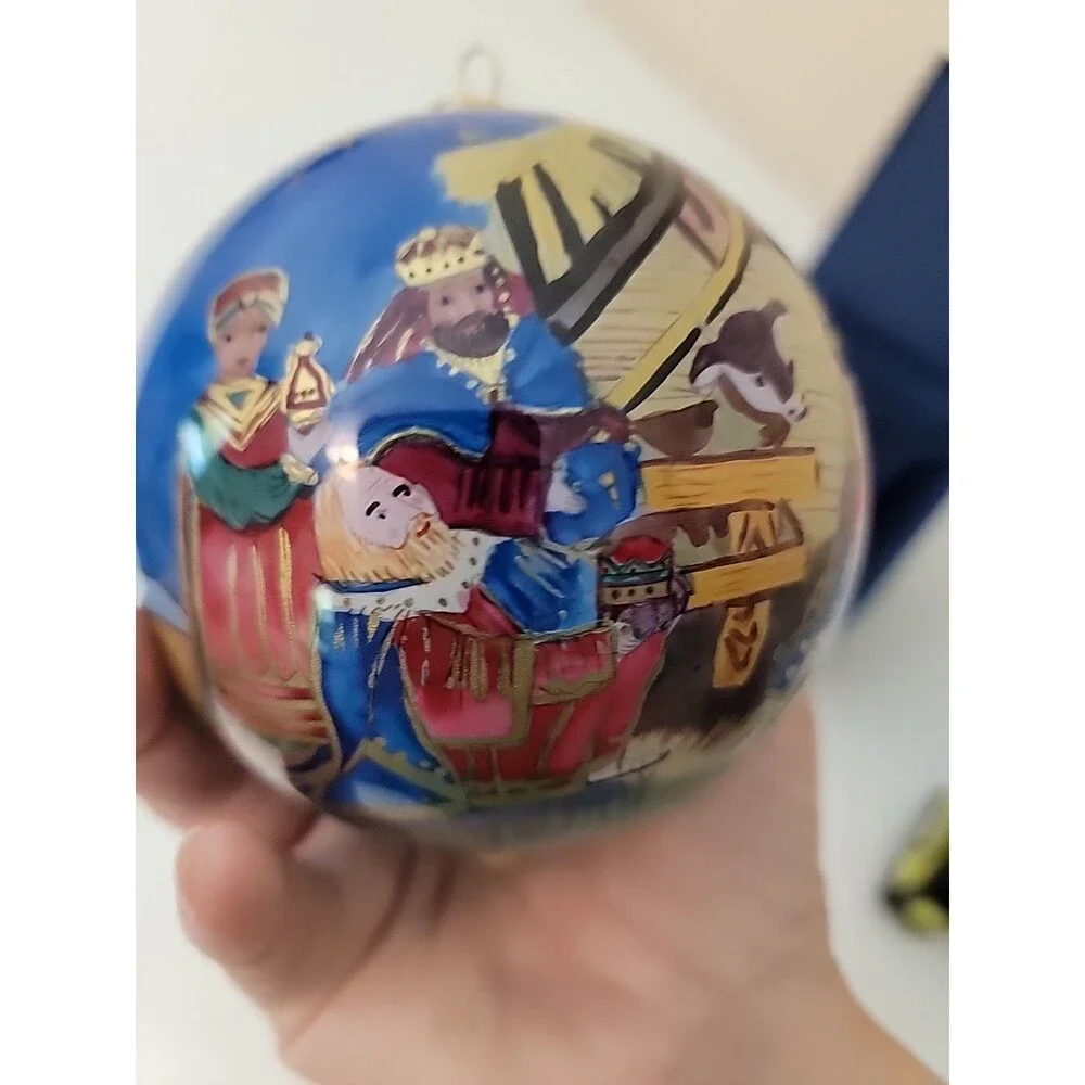 Li Bien 2003 Christmas Ornament Nativity Scene Mary Joseph Jesus Glass Globe